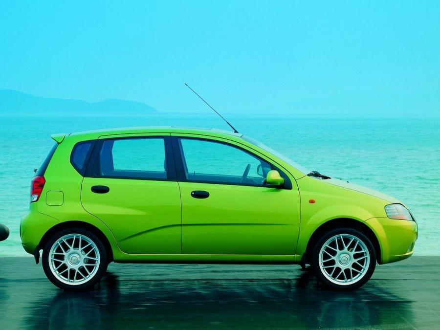  Daewoo Kalos Concept 5-Door 2002 года  (фото 2 из 4)